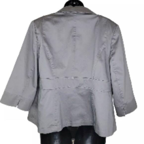 Lane Bryant Safari Style Light Gray Blazer Stretch Casual Wardrobe Basic - Picture 4 of 7